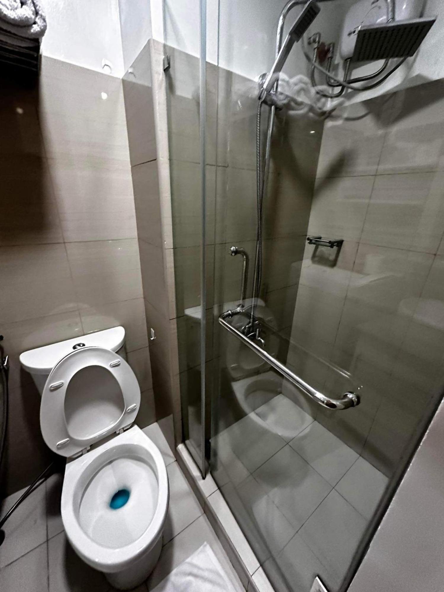 باساي Deluxe Suites Razelles 2 At Shore 2 Residences Tower 1 المظهر الخارجي الصورة
